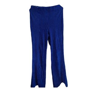 LIMITED EDITION FREE PEOPLE VELVET FLARE PANTS